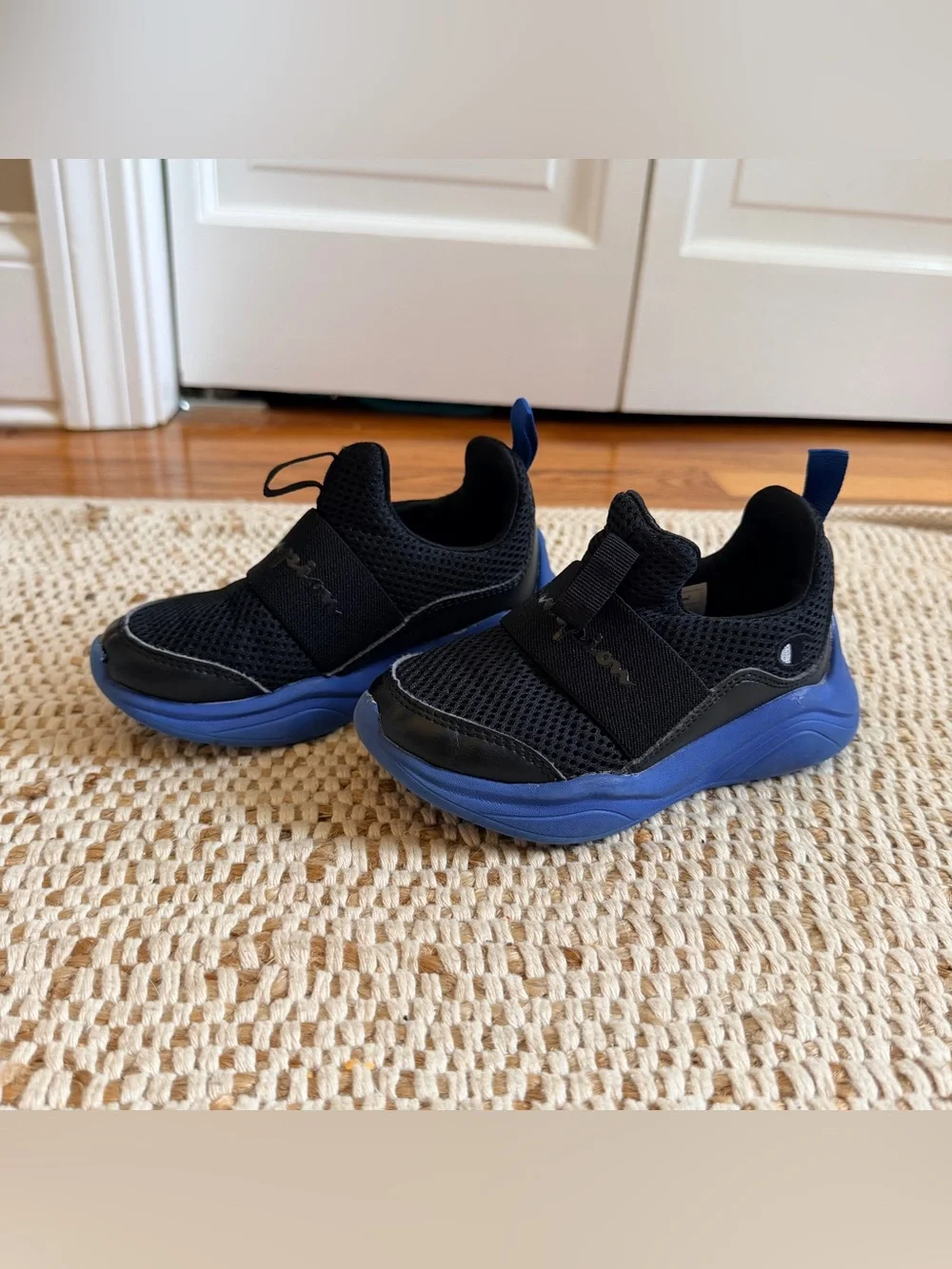 Champion easy slip
